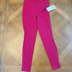 NWT Lululemon Swift Speed 28” Wild Berry